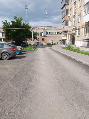 ЕЩЕ В ОДНОМ ДВОРЕ ПОЯВИЛАСЬ ОБНОВЛЕННАЯ ДОРОГА