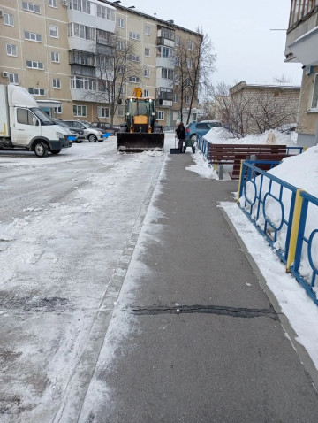 ПРОДОЛЖАЕМ ВСКРЫВАТЬ ТРОТУАРЫ ДО АСФАЛЬТА