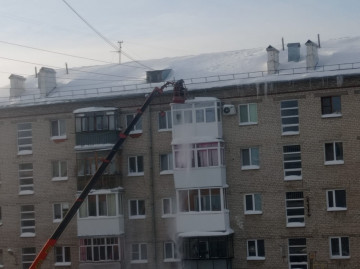 СНОВА ВСЕ ВНИМАНИЕ КРЫШАМ